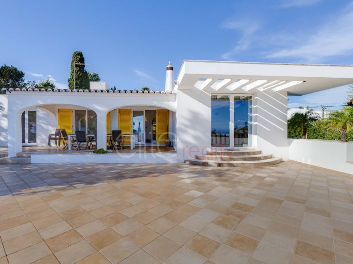 Image No.18-5 Bed House for sale