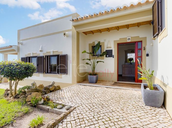 Image No.23-4 Bed House for sale