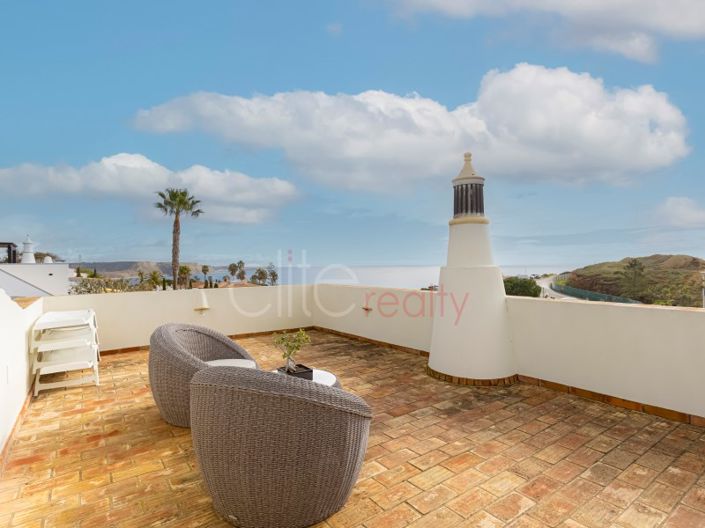 Image No.31-4 Bed House for sale