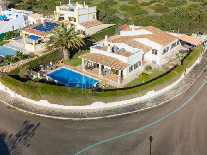 Image No.5-4 Bed House for sale