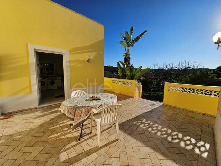 Image No.25-4 Bed House for sale