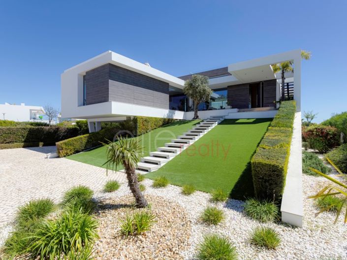 Image No.31-4 Bed House for sale