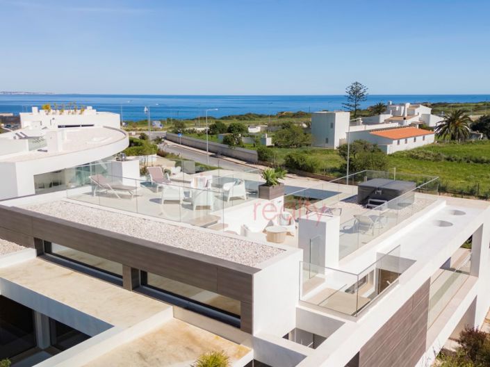 Image No.4-4 Bed House for sale