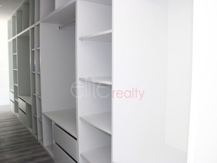 Image No.15-3 Bed Apartment for sale