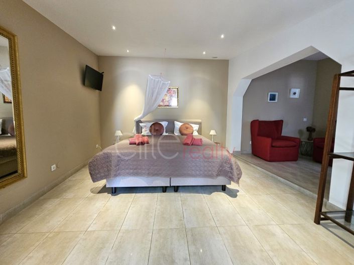 Image No.39-7 Bed House for sale