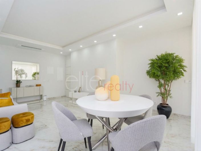 Image No.4-2 Bed Apartment for sale