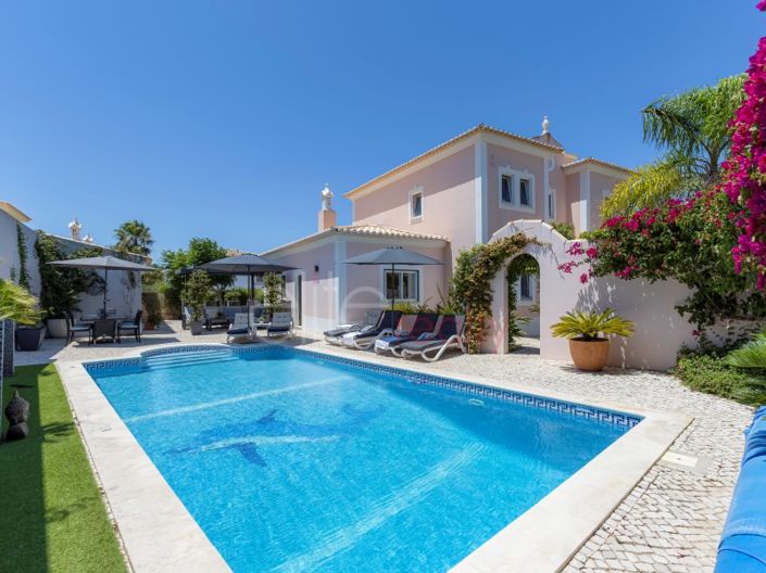 Image No.1-3 Bed House for sale