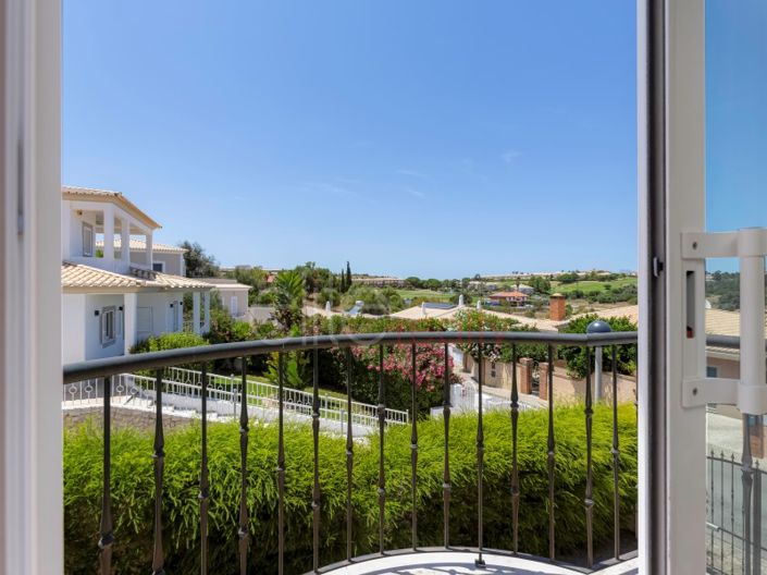 Image No.20-3 Bed House for sale