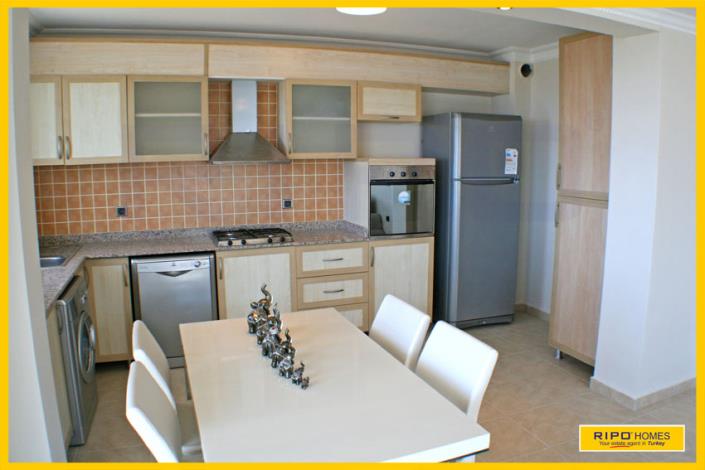 Image No.15-4 Bed Penthouse for sale