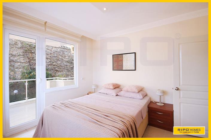 Image No.39-3 Bed Apartment for sale