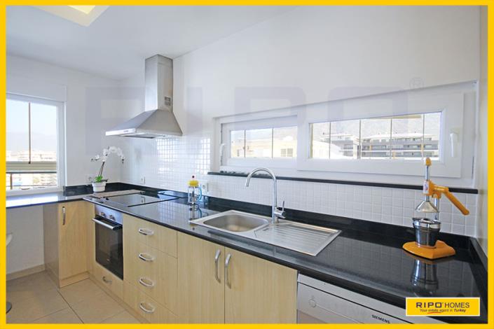 Image No.10-3 Bed Penthouse for sale