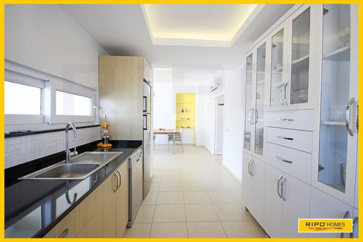 Image No.13-3 Bed Penthouse for sale