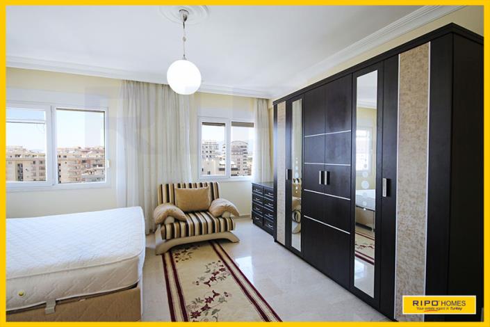 Image No.15-4 Bed Penthouse for sale