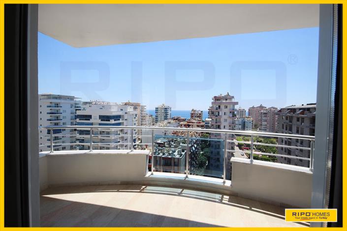 Image No.22-4 Bed Penthouse for sale