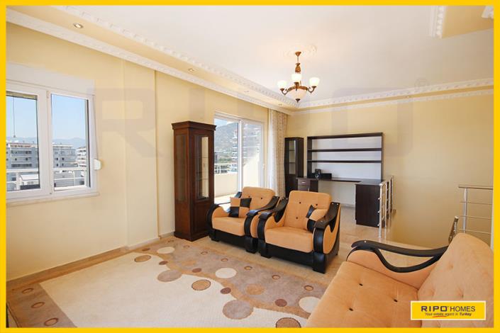 Image No.37-4 Bed Penthouse for sale