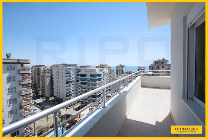 Image No.50-4 Bed Penthouse for sale