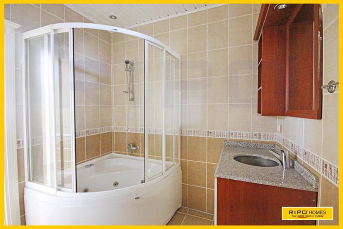 Image No.29-4 Bed Penthouse for sale