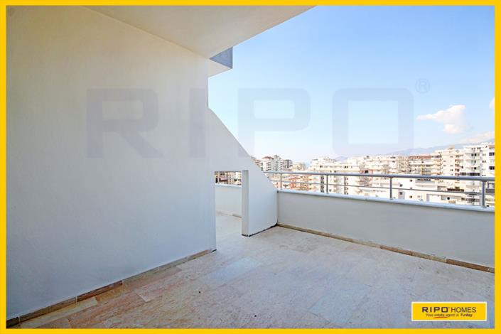 Image No.35-4 Bed Penthouse for sale