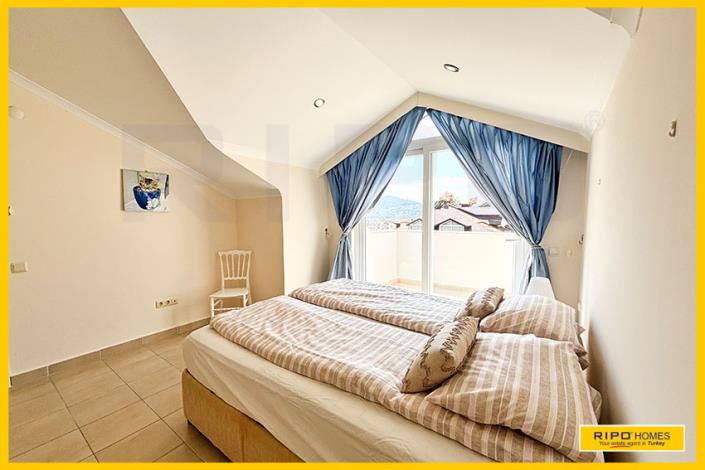 Image No.32-4 Bed Penthouse for sale