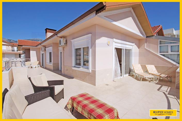 Image No.50-4 Bed Penthouse for sale