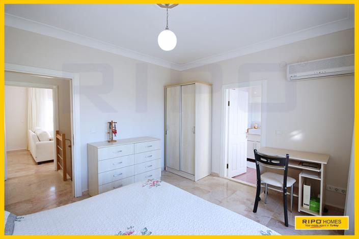 Image No.31-4 Bed Duplex for sale