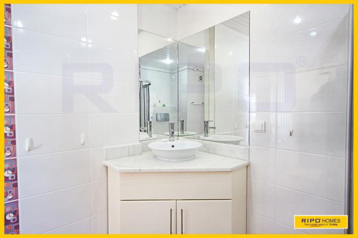 Image No.43-4 Bed Duplex for sale