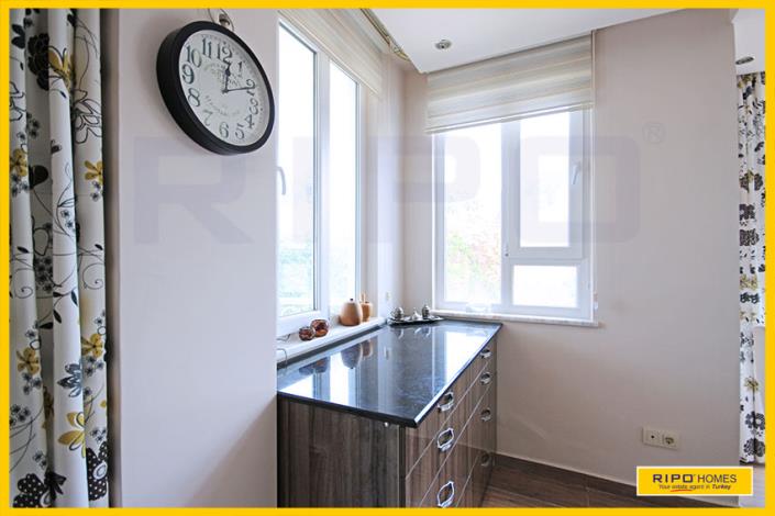 Image No.13-4 Bed Apartment for sale