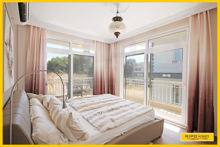 Image No.32-4 Bed Apartment for sale