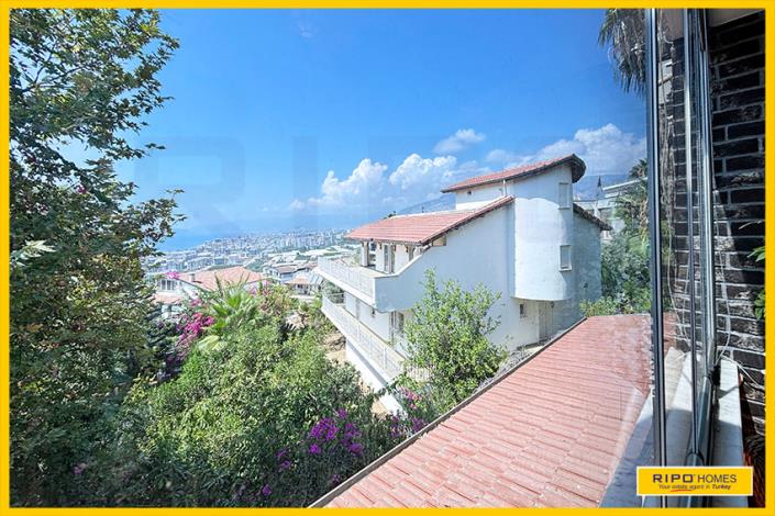 Image No.20-3 Bed Apartment for sale