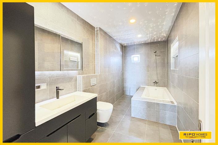 Image No.48-3 Bed Penthouse for sale