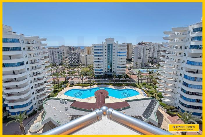 Image No.23-3 Bed Apartment for sale