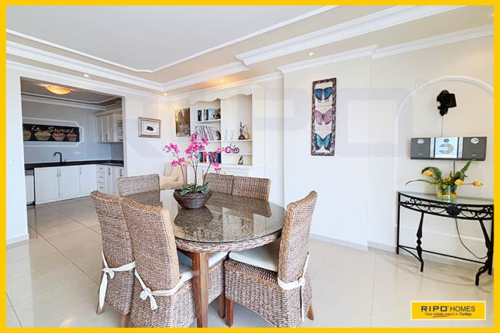 Image No.6-3 Bed Apartment for sale