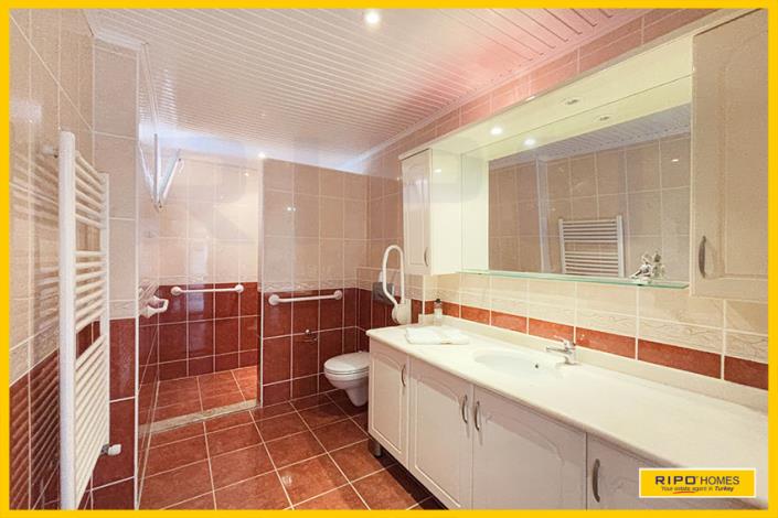 Image No.24-3 Bed Duplex for sale