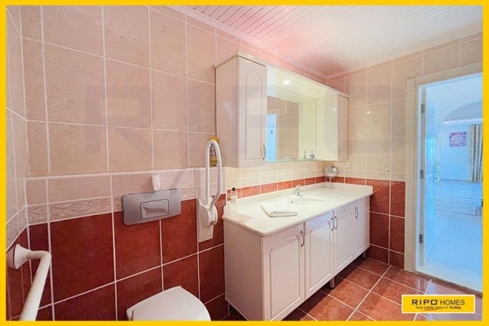 Image No.25-3 Bed Duplex for sale