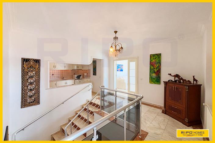 Image No.35-3 Bed Duplex for sale