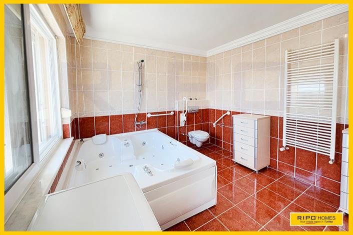 Image No.43-3 Bed Duplex for sale