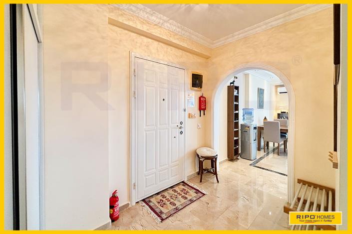 Image No.20-2 Bed Apartment for sale