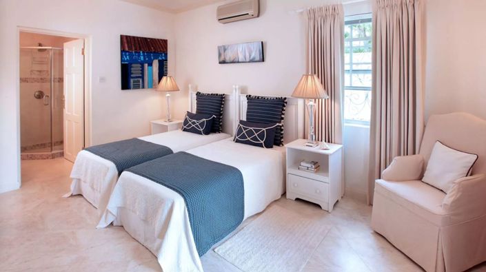 Image No.14-6 Bed Property for sale