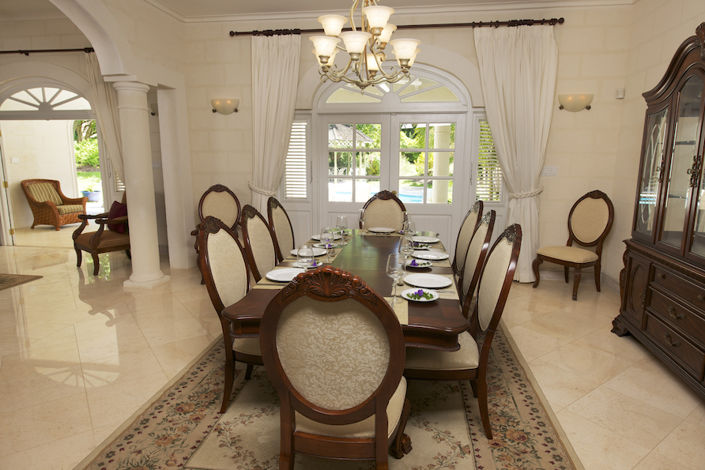 Image No.16-5 Bed Property for sale