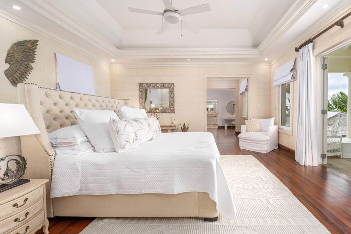 Image No.13-5 Bed Property for sale