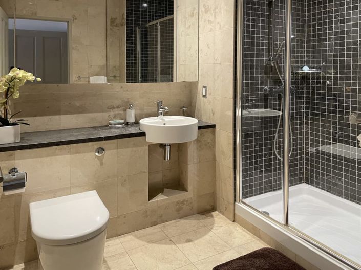 Image No.7-2 Bed Townhouse for sale