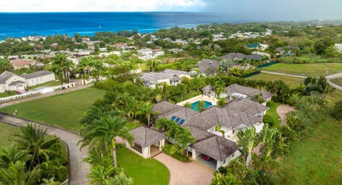 Image No.19-6 Bed Property for sale