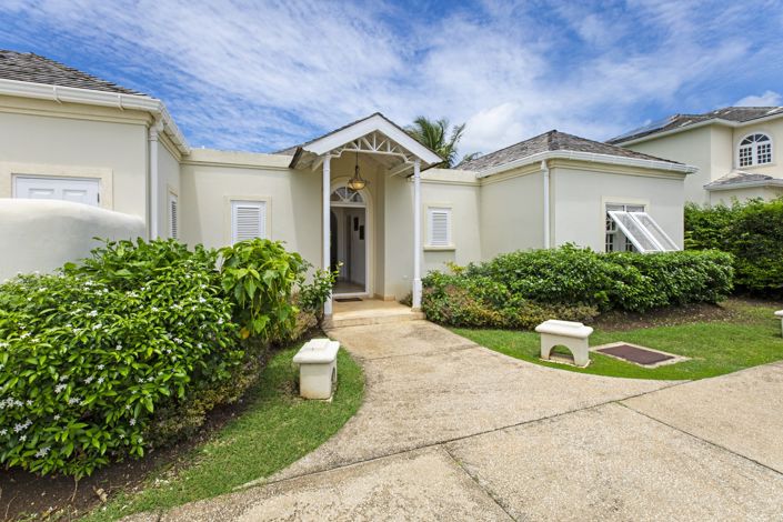 Image No.2-4 Bed Villa for sale