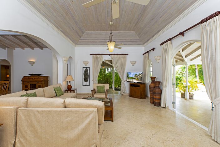 Image No.6-4 Bed Villa for sale