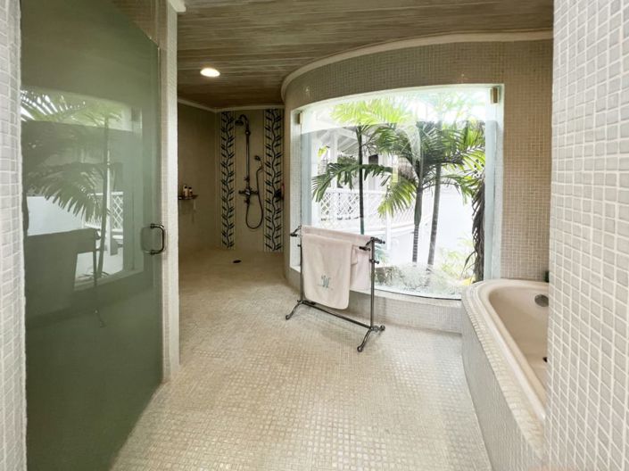 Image No.11-5 Bed Villa for sale