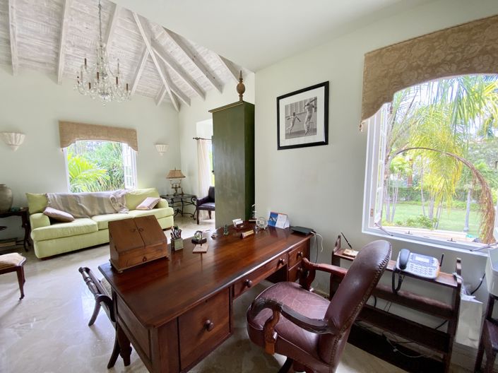 Image No.15-5 Bed Townhouse for sale