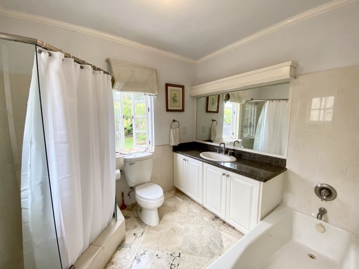 Image No.23-5 Bed Townhouse for sale