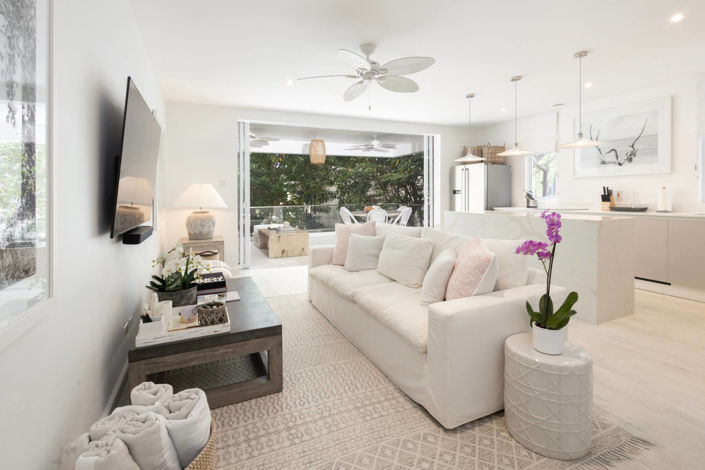 Image No.2-2 Bed Property for sale