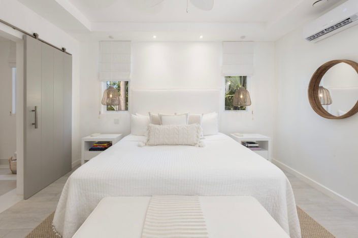 Image No.9-2 Bed Property for sale