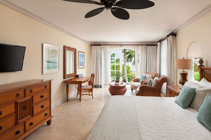 Image No.6-3 Bed Property for sale